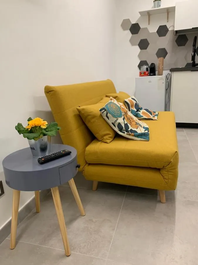 Kemonia Home פלרמו דירה